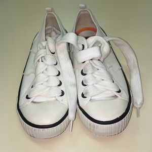 White Rocket Dog tennis shoes SZ7